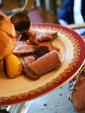 SUNDAY LUNCH IN THE OAK ROOM RESTAURANT FOR TWO